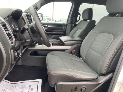 Used 2025 RAM 1500 Big Horn AWD/4WD image 10