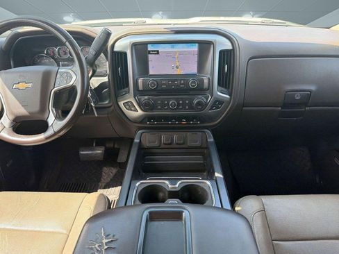 Used 2015 Chevrolet Silverado 2500 LTZ w/ LTZ Plus Package image 28