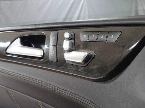 Used 2018 Mercedes-Benz GLE 63 AMG 4MATIC image 21