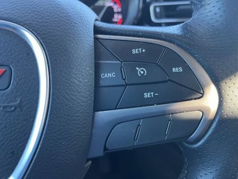 Used 2022 Dodge Durango SXT w/ Anodized Platinum Package image 24