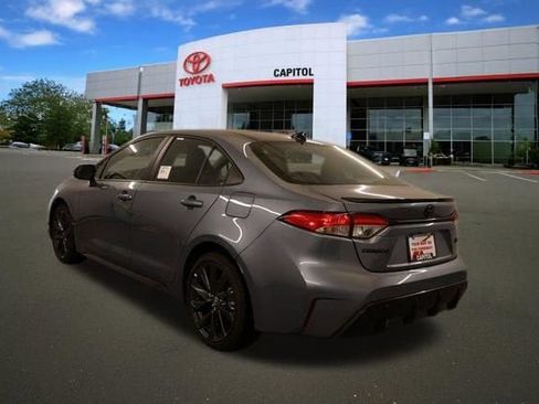 New 2026 Toyota Corolla SE w/ SE Package image 4