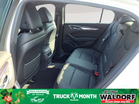 Used 2020 Cadillac CT5 Luxury w/ Cold Weather Package image 10