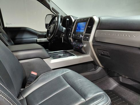 Used 2020 Ford F250 Lariat AWD/4WD image 30