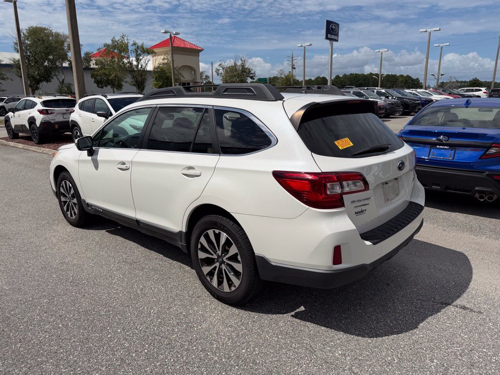 Used 2015 Subaru Outback 2.5i Limited AWD/4WD image 7