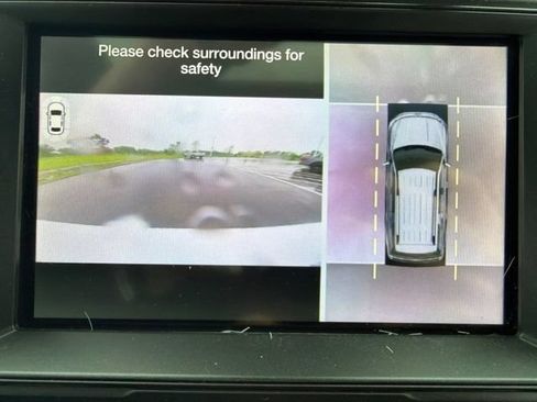 Used 2019 Ford Expedition Limited w/ Equipment Group 302A AWD/4WD image 41