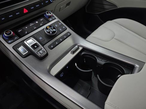 Used 2025 Hyundai Palisade Calligraphy AWD/4WD image 32