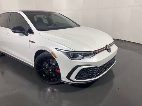 Used 2024 Volkswagen GTI SE image 2