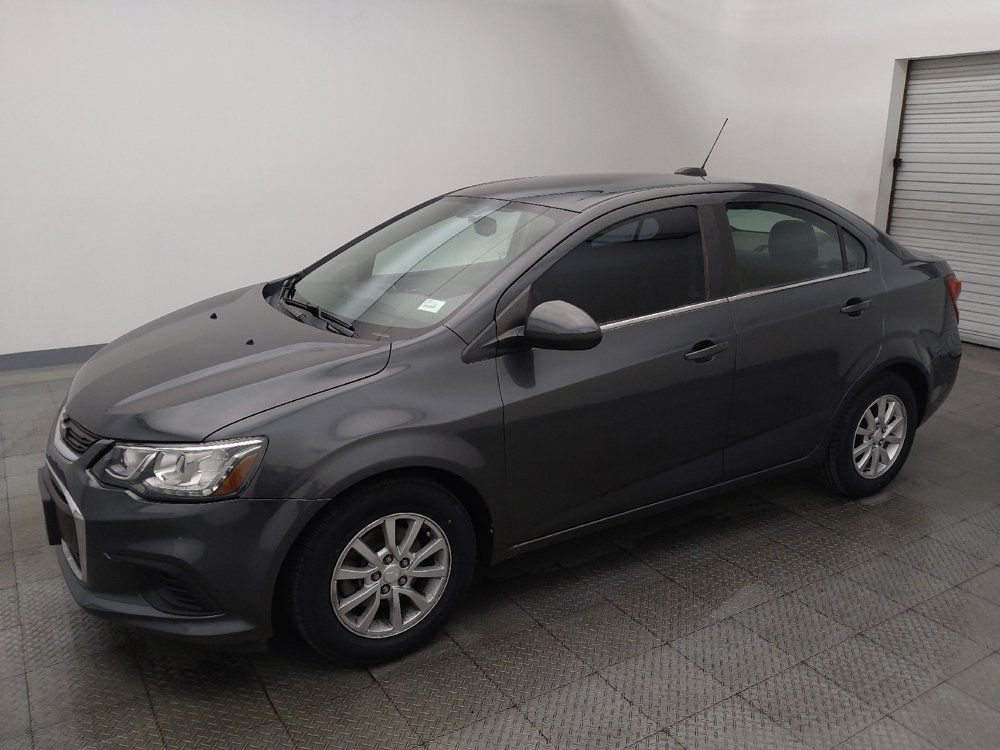 Used 2019 Chevrolet Sonic LT FWD image 2