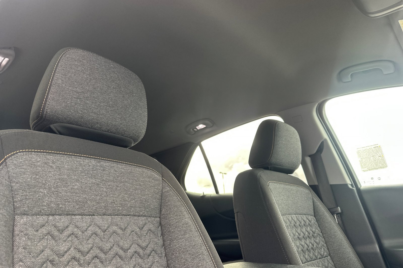 Used 2024 Chevrolet Equinox LT FWD image 18
