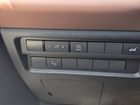 New 2026 Mitsubishi Outlander SEL FWD image 22
