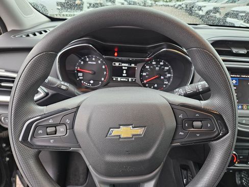 Used 2023 Chevrolet TrailBlazer LT AWD/4WD image 20