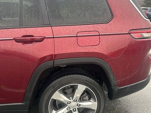 Used 2021 Jeep Grand Cherokee L Limited image 7