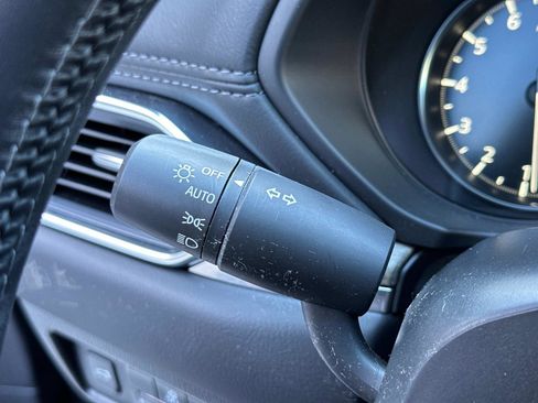 Certified 2025 MAZDA CX-5 Signature image 28