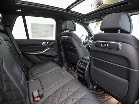 New 2026 BMW X5 xDrive40i AWD/4WD image 26