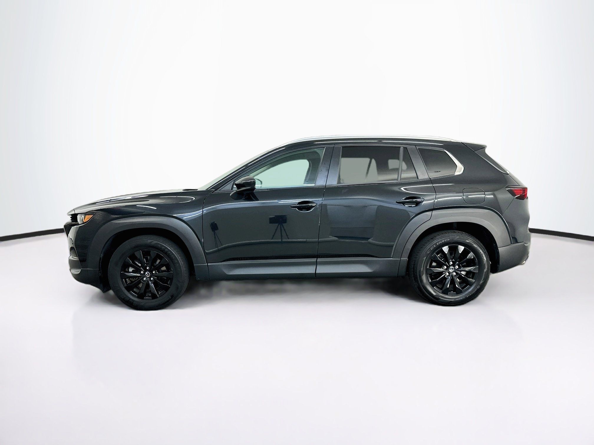 Used 2025 MAZDA CX-50 AWD 2.5 S w/ Preferred Package image 4
