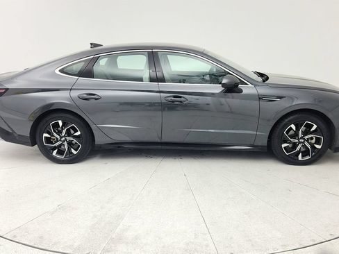 Used 2025 Hyundai Sonata SEL FWD image 8