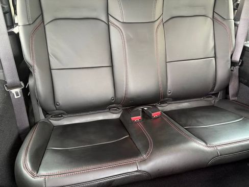 Used 2024 Jeep Wrangler Rubicon AWD/4WD image 17