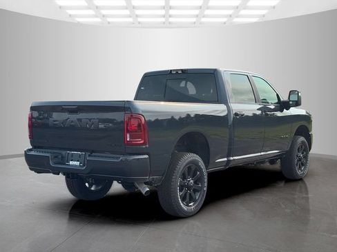 New 2026 RAM 2500 Big Horn AWD/4WD image 7