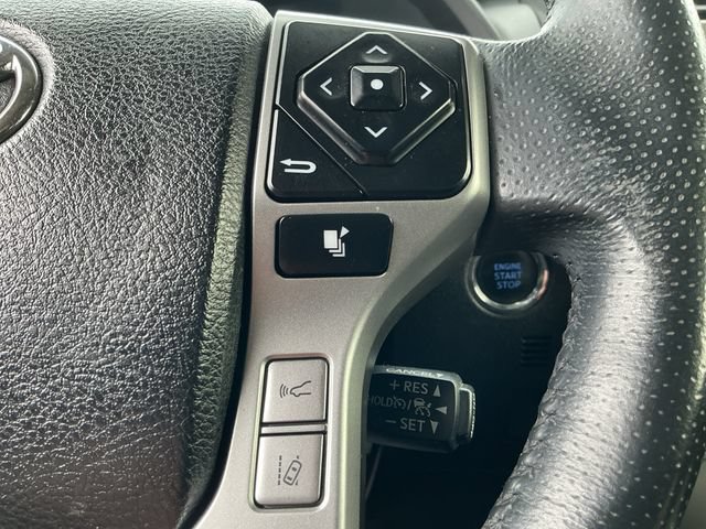 Used 2021 Toyota 4Runner SR5 Premium w/ Moonroof Package AWD/4WD image 20