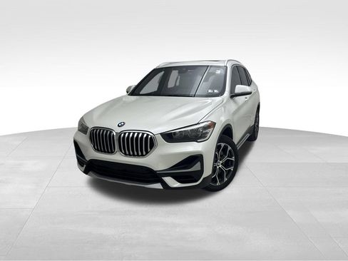 Used 2022 BMW X1 xDrive28i AWD/4WD image 1