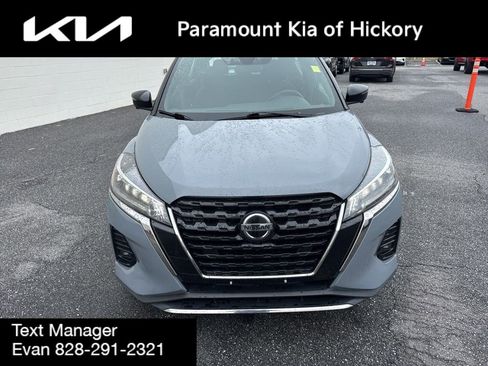 Used 2021 Nissan Kicks SR w/ Exterior Package image 2