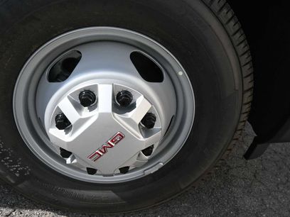 New 2026 GMC Sierra 3500 Pro w/ Convenience Package
