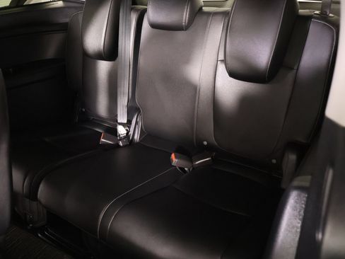 Used 2024 Honda Odyssey EX-L image 12