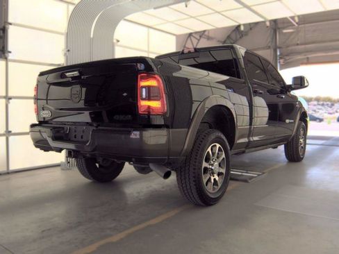 Used 2022 RAM 2500 Limited AWD/4WD image 8