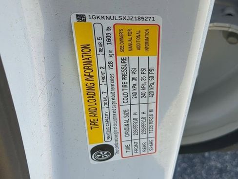 Used 2018 GMC Acadia SLT image 44