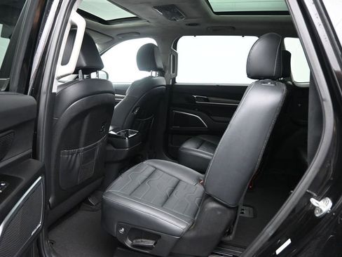 Used 2022 Kia Telluride SX w/ SX Prestige Package AWD/4WD image 24