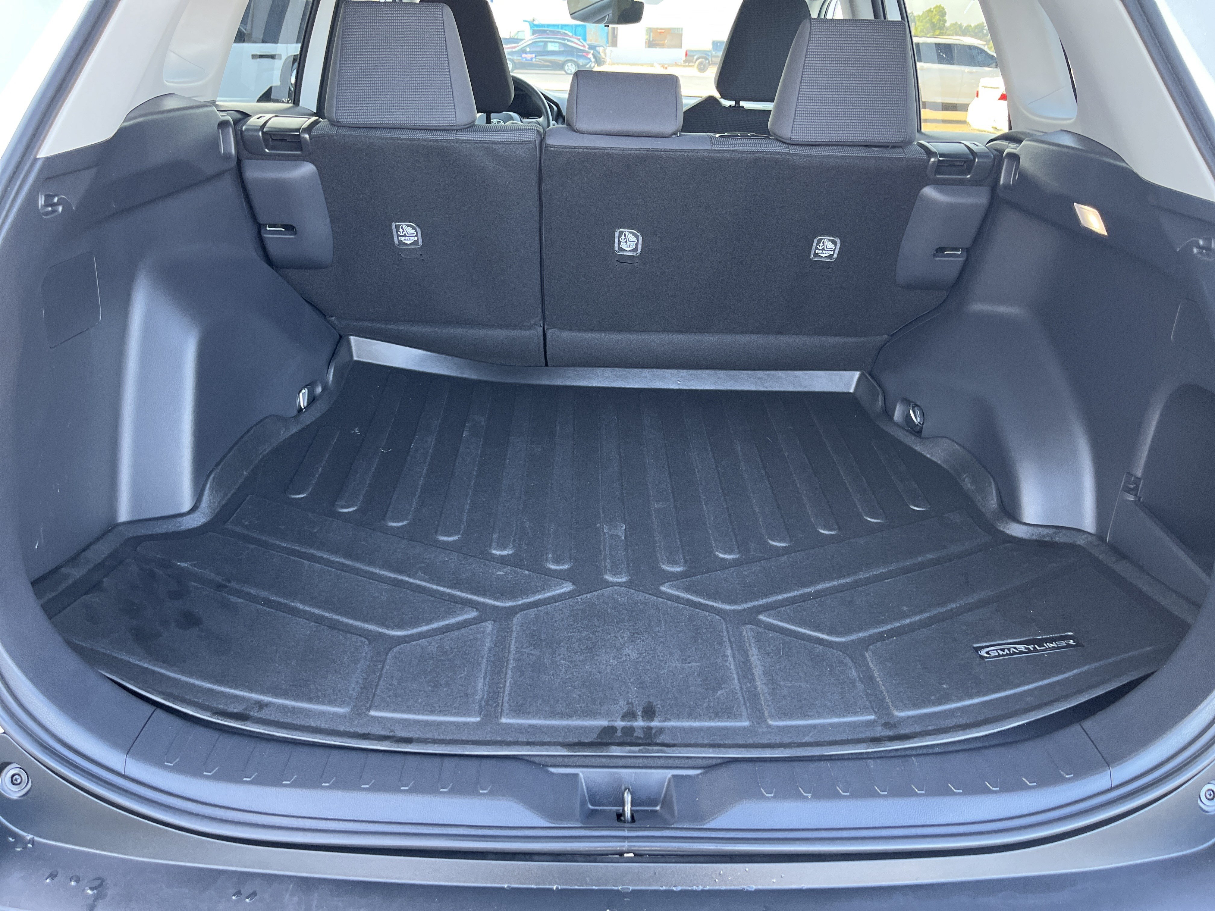 Used 2024 Toyota RAV4 LE FWD image 15