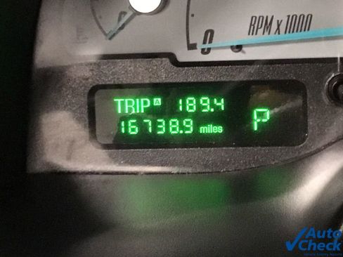 Used 2002 Ford Thunderbird image 35