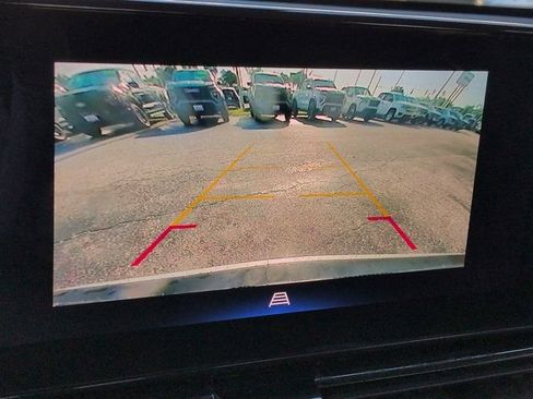 Used 2025 Chevrolet TrailBlazer LT w/ Driver Confidence Package FWD image 19