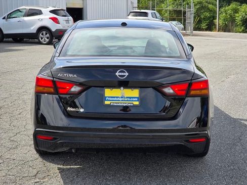 Used 2025 Nissan Altima 2.5 SV FWD image 25