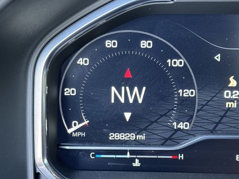 Used 2024 GMC Sierra 2500 Denali Ultimate image 22