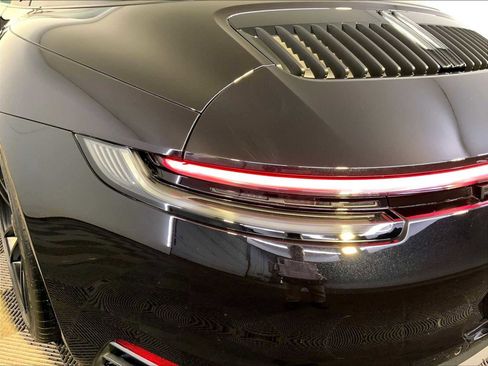 Certified 2024 Porsche 911 Targa 4 GTS image 30