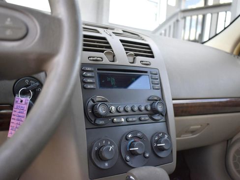 Used 2005 Chevrolet Malibu LS image 20