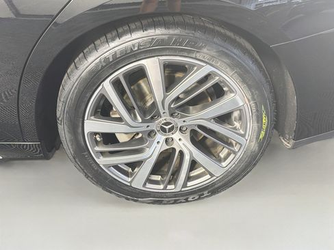 Used 2025 Mercedes-Benz E 350 Sedan w/ Winter Package image 11