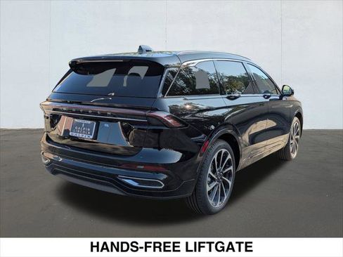 New 2026 Lincoln Nautilus Black Label image 2