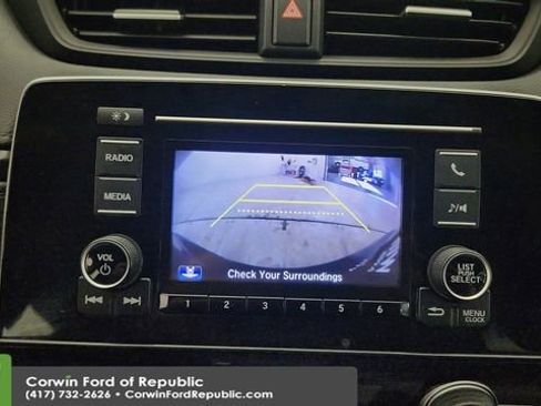 Used 2018 Honda CR-V LX image 16