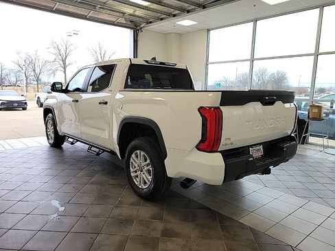 New 2026 Toyota Tundra SR5 w/ SR5 Convenience Package image 7