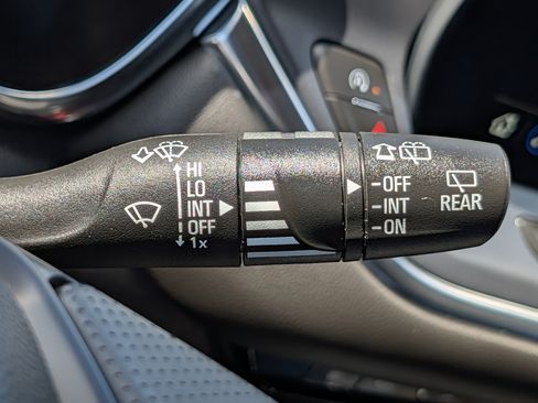 Certified 2025 Chevrolet Blazer LT AWD/4WD image 24