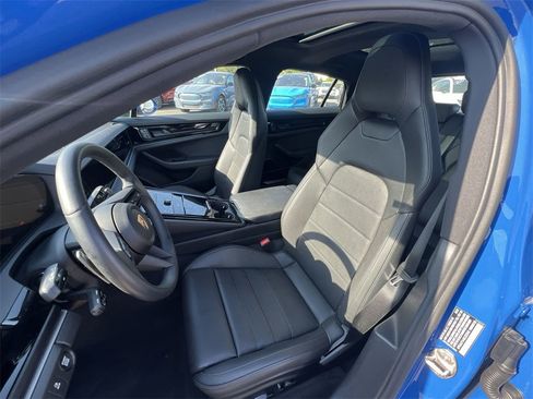 Used 2025 Porsche Panamera 4 image 19