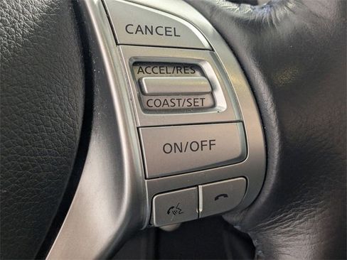 Used 2018 Nissan Altima 2.5 SR w/ SR Special Edition image 17