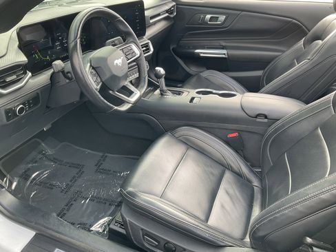 Used 2024 Ford Mustang Premium image 24