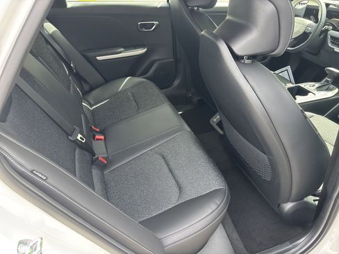 New 2025 Kia K4 GT-Line image 30