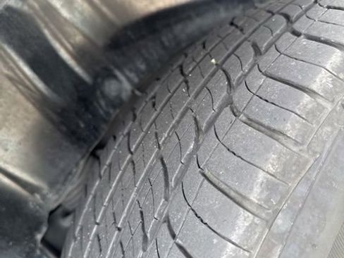 Used 2018 Subaru Forester 2.5i Premium w/ All-Weather Package image 23