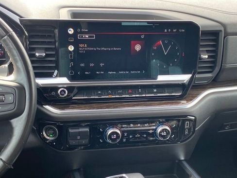 Certified 2022 GMC Sierra 1500 Elevation image 9