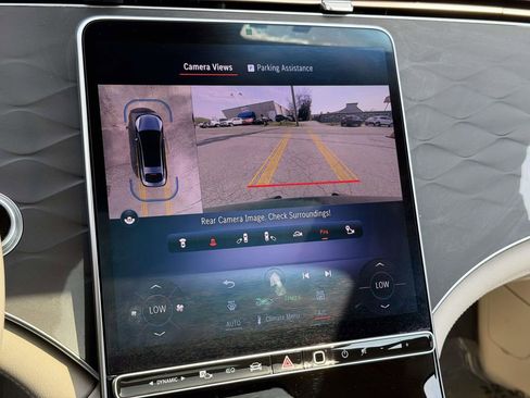 Used 2022 Mercedes-Benz EQS 450+ Sedan image 4