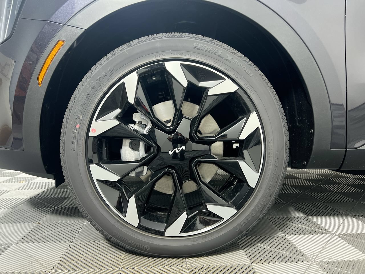 New 2026 Kia Sorento EX w/ EX Premium Package FWD image 12